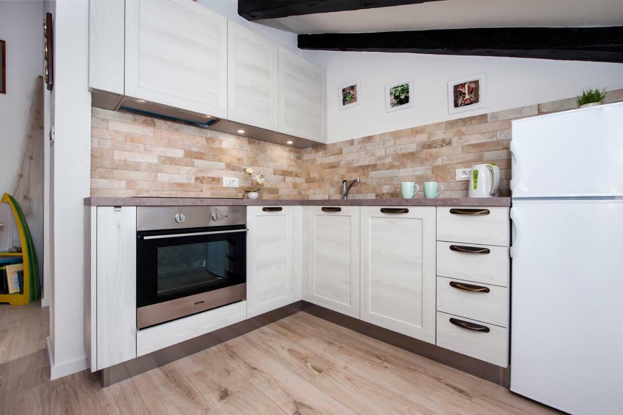 Rovigno Bella Sea View Apartment Экстерьер фото