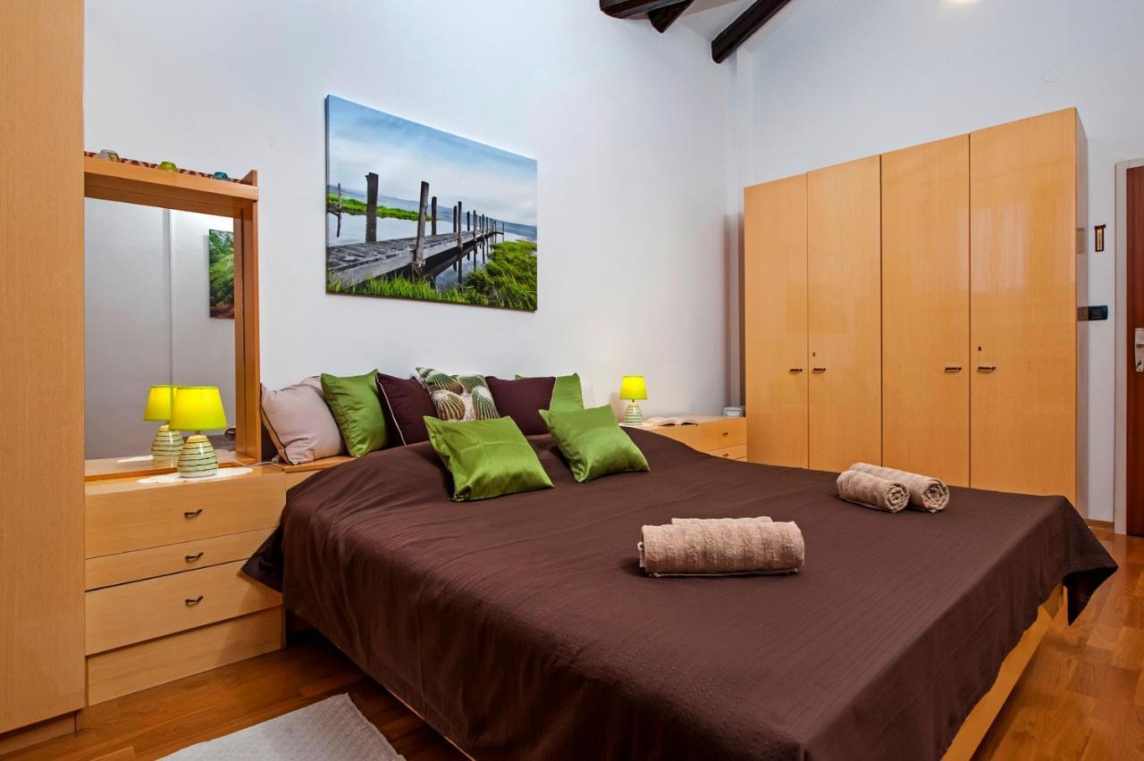 Rovigno Bella Sea View Apartment Экстерьер фото